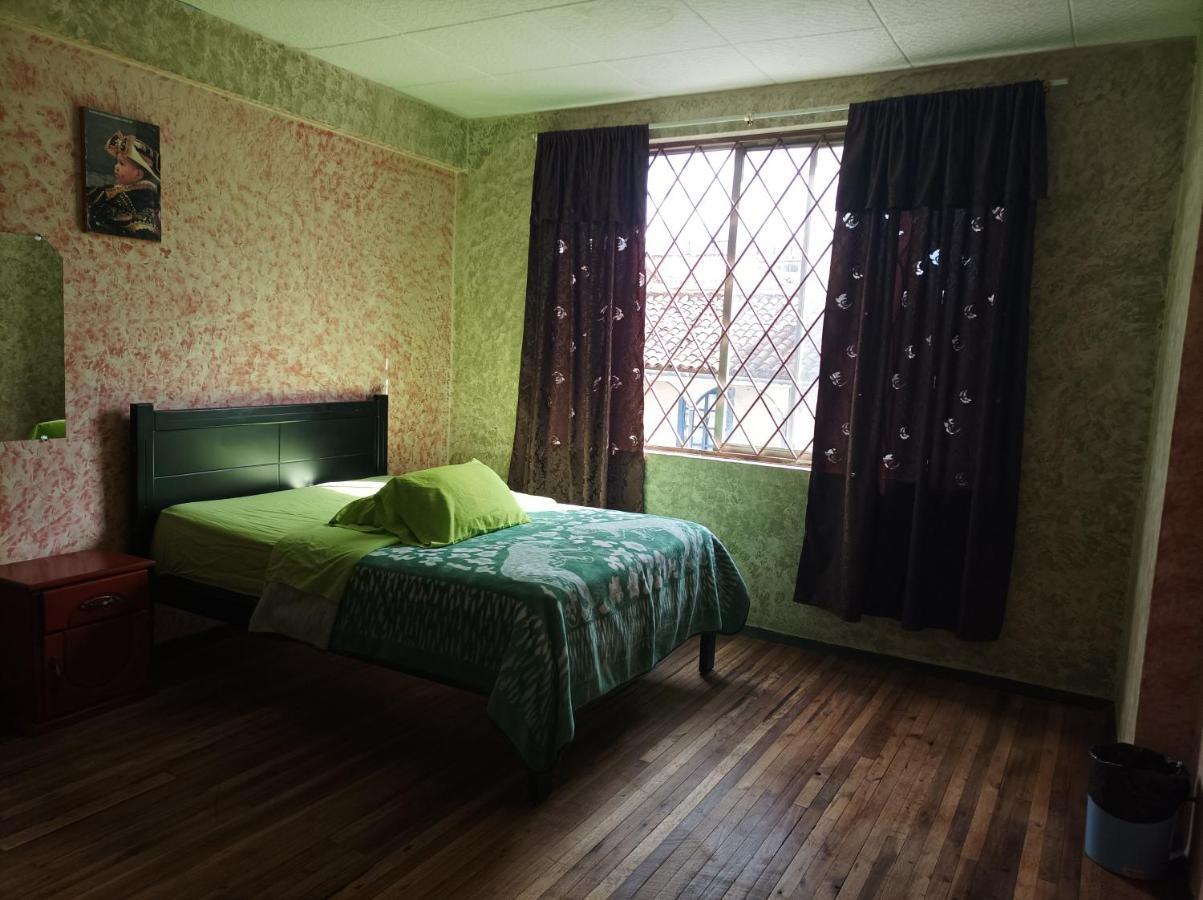 La Perla Cuencana Hostal Exteriör bild